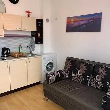 Домакин Жени Apartmán Sluneční pobřeží